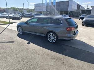 VW Passat B8 Highline Proprietar - imagine 4