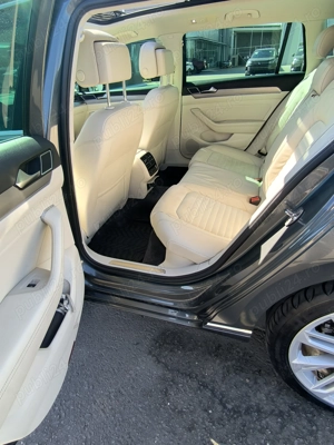 VW Passat B8 Highline Proprietar - imagine 8