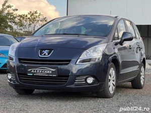 Peugeot 5008 1.6 HDI 2013 Navi Panoranic Posibilitate rate Transport gratuit - imagine 2