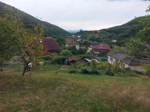 Vind casă cu teren - imagine 2