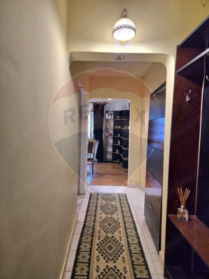 Apartament cu 4 camere în zona Central - imagine 3 Apartament cu 4 camere în zona Central - imagine 3