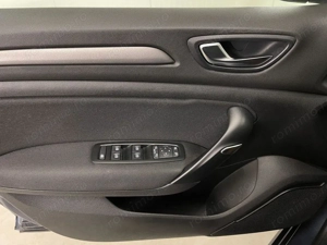 Renault Megane - imagine 20