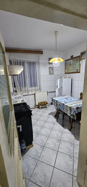 Vand apartament 2 camere cf 1 decomandat Lunca ,bloc de caramida - imagine 3