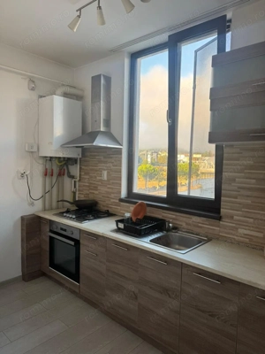 Apartament 3 camere | De inchiriat | Etaj 1 - imagine 2 Apartament 3 camere | De inchiriat | Etaj 1 - imagine 2