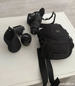 Nikon dslr 3100 cu doua obiective