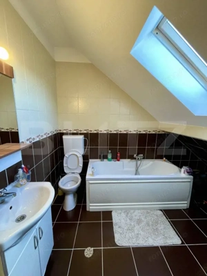 Apartament 3 camere , 90 MP ,  Zona Strazii Campului - imagine 4
