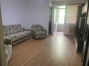 Dau in chirie garsoniera mobilata in Rogerius str Aluminei