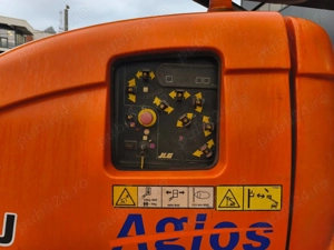 Vanzare Nacela cu brat articulat JLG 600AJ, an 2009