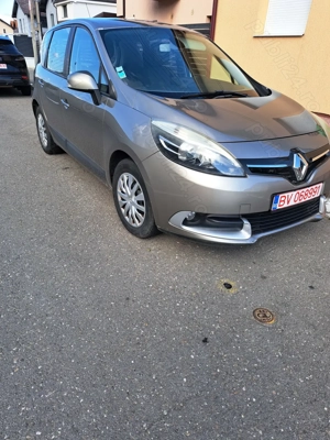 Renault Scenic lll Diesel  - imagine 4