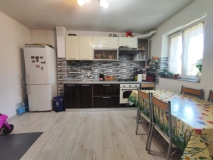 Apartament 3 Camere Renovat Complet Bloc Reabilitat - imagine 17