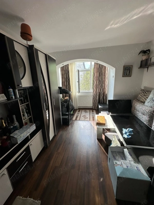 Vand 3 cam Decomandat comision 0,5 %