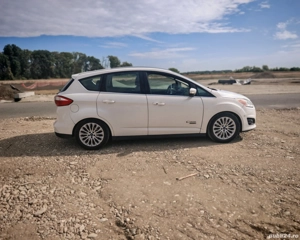 Ford C-max Plug-In Hibrid 2014 Full options - imagine 2 Ford C-max Plug-In Hibrid 2014 Full options - imagine 2
