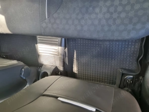 Vând Dacia Logan  - imagine 10