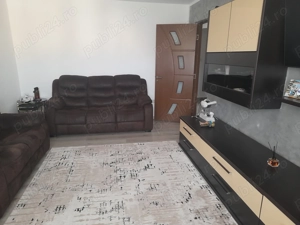 Ordine, confort și un aer primitor în Pipirig   4 camere, 96 mp, etaj 3