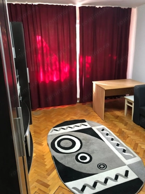 Ofer 1 cameră complet DECOMANDAT etaj 1 Complex cu CENTRALĂ  PROPRIE mobilat si utilat ... liber - imagine 7