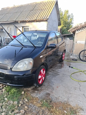 Toyota Yaris pt CÂMP