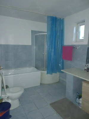 Vand casa 4 camere - imagine 2 Vand casa 4 camere - imagine 2