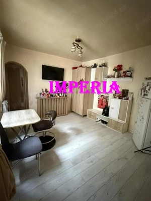 Apartament cu 3 camere, Al. Pinului - Zona Bulevard, etaj 3