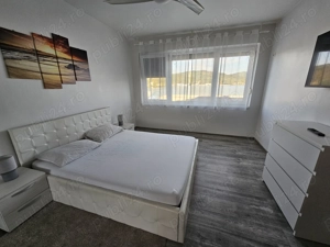Apartament pe faleza Dunării la Orșova  - imagine 4