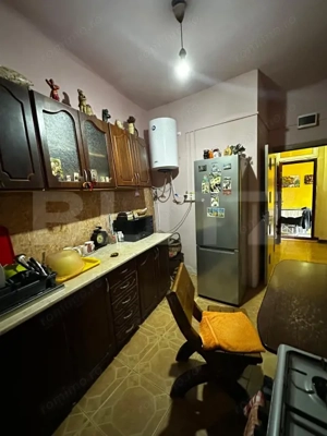 Casa ultracentrala, cu doua garsoniere, ideala pentru airbnb  - imagine 3