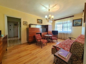 Apartament 3 camere decomandat tip U, 75 m