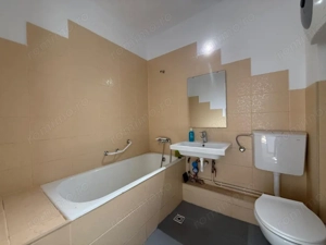 Apartament 3 camere, 71 mp  - Complex studentesc - imagine 12