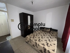 2 decomandate -Rovine