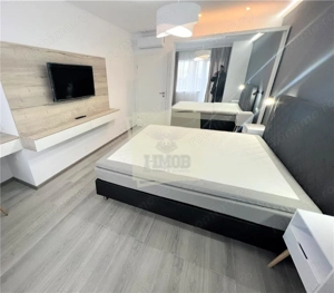 Pethouse de lux 4 camere 2 bai 2 terase si parcare in zona Centrala - imagine 15
