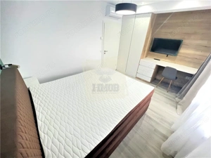 Pethouse de lux 4 camere 2 bai 2 terase si parcare in zona Centrala - imagine 10
