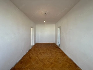 Apartament 2 camere, etaj 3/4,  mp 49 mp utili, zona Soarelui