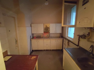 Vanzare apartament 3 camere in bloc mic, Polona - imagine 10