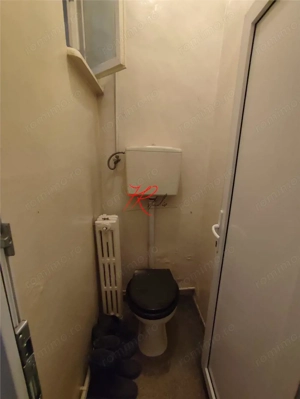 Vanzare apartament 3 camere in bloc mic, Polona - imagine 15