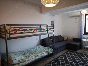 Garsoniera De Inchiriat Zona Reyna - imagine 6