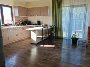 Casă individuală P+1, 5 camere, teren 605 mp   Moșnița Nouă - imagine 4