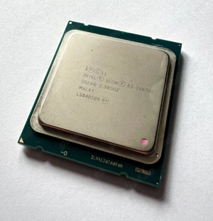 Procesoare server Intel Xeon - imagine 4