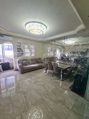 Apartament semidecomandat, renovat complet, parcare, zona Terra