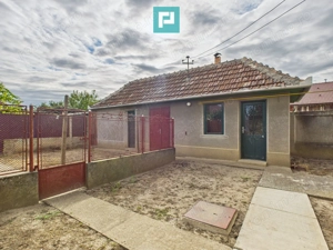 Casă cu teren generos, zonă centrală, Curtici - imagine 7