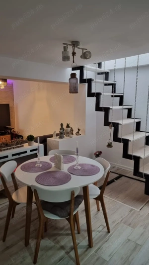 Casa de vanzare in zona centrala - imagine 2