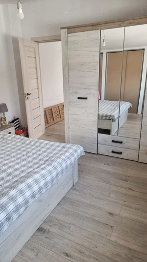 Casa de vanzare in zona centrala - imagine 6