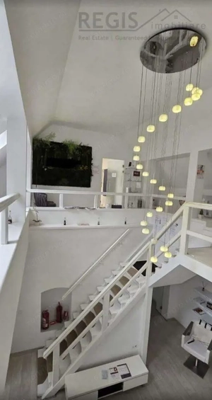 Spatiu comercial la casa Premium - Clinica Estetica