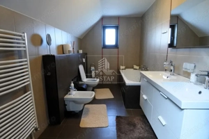 Calea Romanului-vilă P+M-teren 500 mp-mobilată și utilată complet - imagine 11