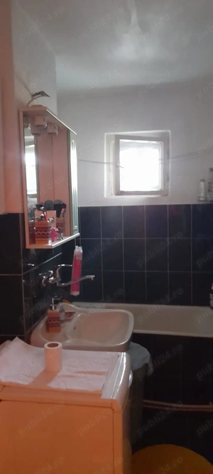 Apartament cu 4 camere semidecomandat zona linistita - imagine 4