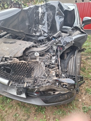 Dezmembrez Mazda CX5 cutie manuala, Benzina, 2018, 110 000 km - imagine 6