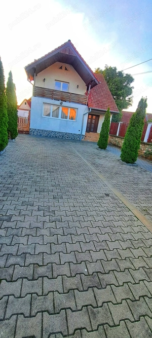 Vand casa in Cristian