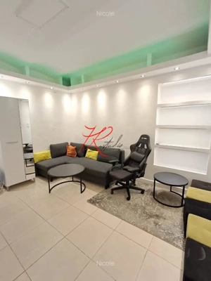 Vanzare garsoniera Mosilor in vila