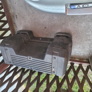 Dezmembrez dinli 700 - imagine 2