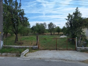 Teren intravilan Valea Mare - Pravat 5.500 mp