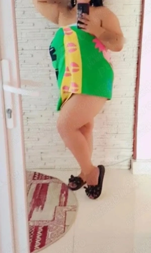 Prima zi in zona ta bruneta  fac și deplasari