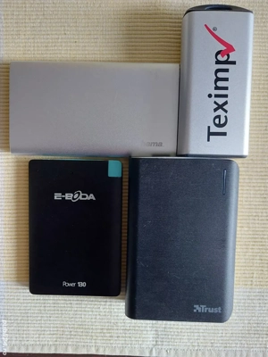 Vind baterii externe - imagine 4