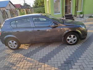 Opel Astra H 2010 1.4 benzina - proprietar de nouă - imagine 2 Opel Astra H 2010 1.4 benzina - proprietar de nouă - imagine 2